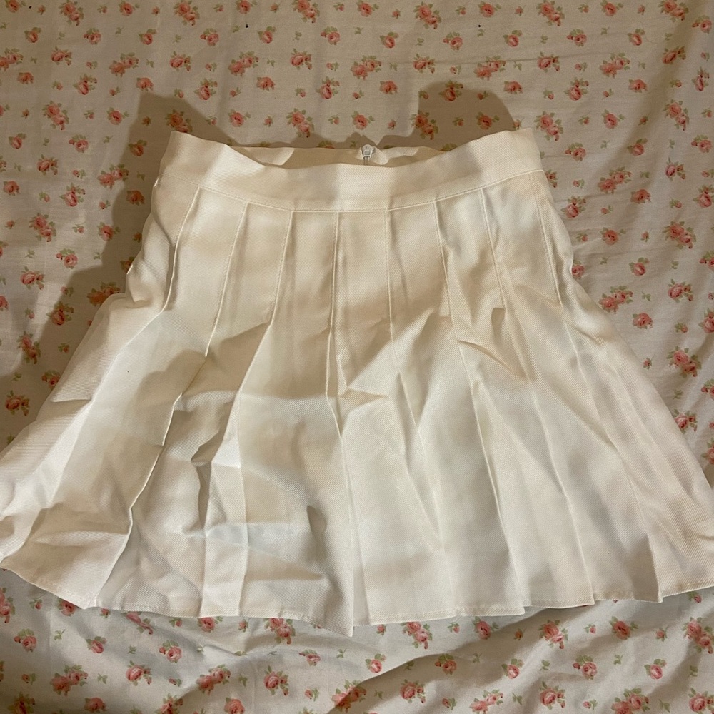white skater skirt